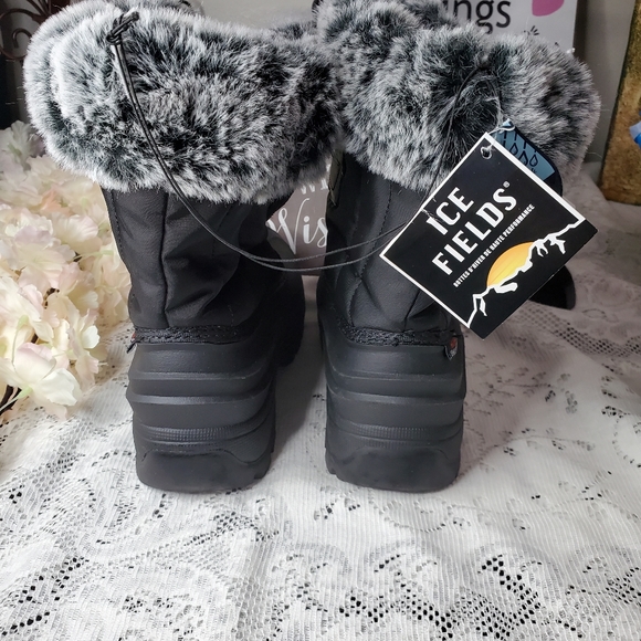 Ice Fields Women's Glenna Winter Boots - Picture 4 of 5